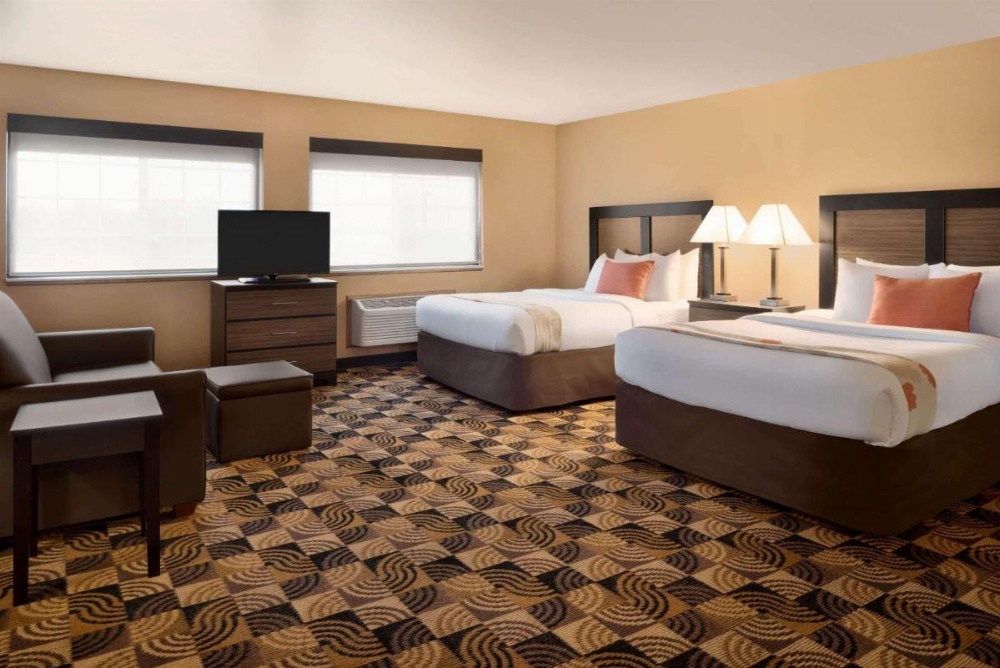 Hawthorn Suites By Wyndham Oak Creek/Milwaukee Airport Image 16